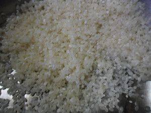 蘑菇鸡肉饭步骤3