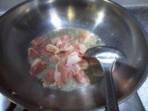 蘑菇鸡肉饭步骤4