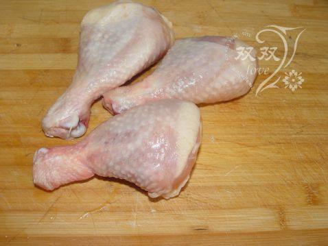 豉香鸡肉煲仔饭步骤2