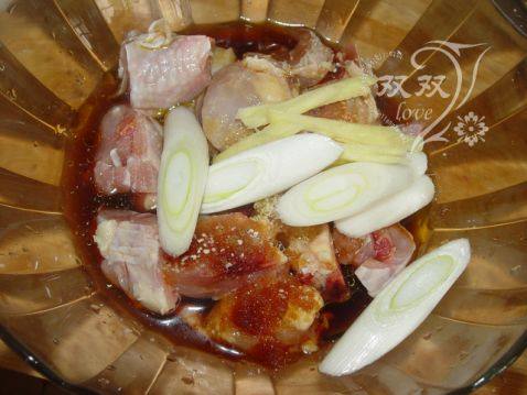 豉香鸡肉煲仔饭步骤3