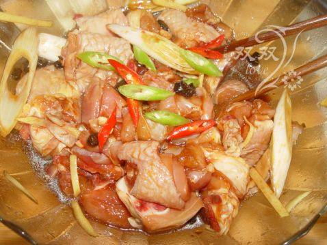 豉香鸡肉煲仔饭步骤6