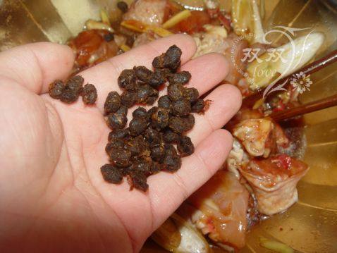 豉香鸡肉煲仔饭步骤4