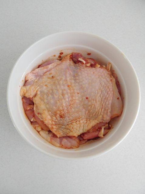 泡菜鸡腿饭步骤3