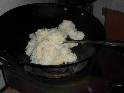 糯米炒饭步骤4