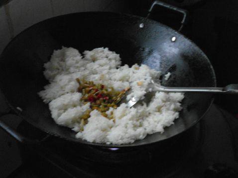 糯米炒饭步骤5