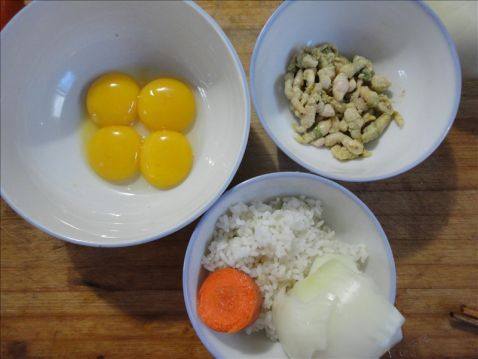 黄金豆丹炒饭步骤1