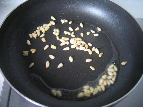 培根松仁菠菜饭步骤5