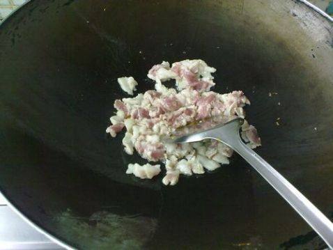 南瓜虾仁炒饭步骤3