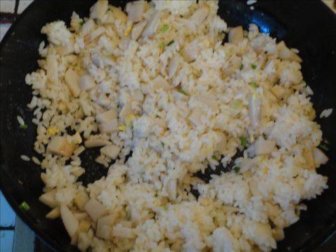 竽头炒饭步骤7