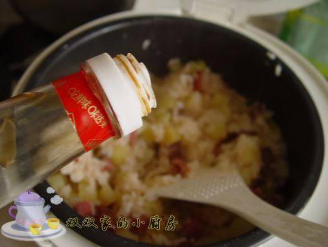 土豆腊肉饭步骤6