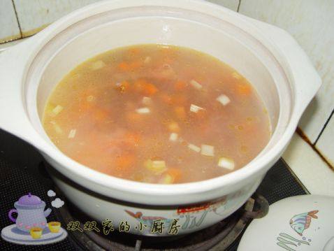 胡萝卜腊肉饭步骤6