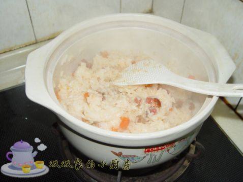 胡萝卜腊肉饭步骤8