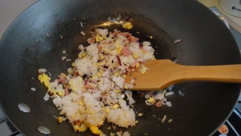 懒人的豪华早午餐--炒步骤3