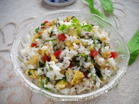 香菜腊肠蛋炒饭步骤9