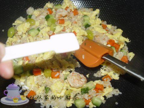 虾仁白果蛋炒饭步骤17