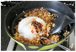 泡菜牛肉焗饭步骤4