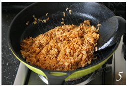 泡菜牛肉焗饭步骤5