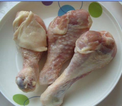 鸡腿燕麦饭步骤1