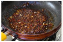 炸酱茄子拌饭步骤4