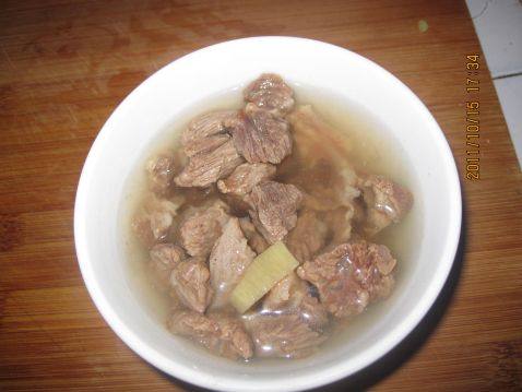 香味扑鼻——咖喱牛肉步骤3