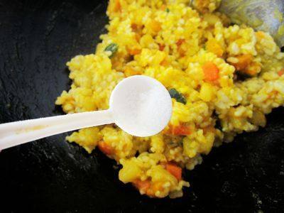 窝瓜土豆炒饭步骤7