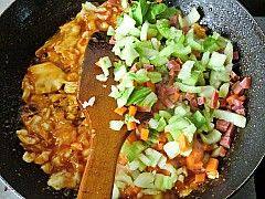 爽口泡菜炒饭步骤4
