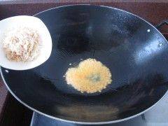 虾皮蛋炒饭步骤3