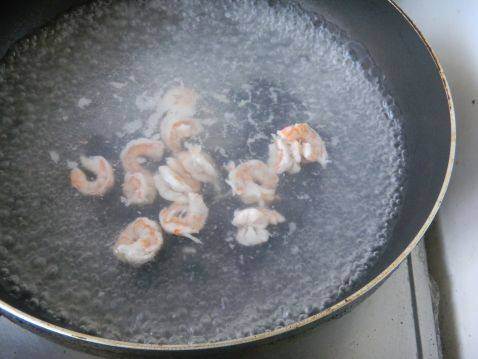 虾仁杂蔬焗饭步骤2