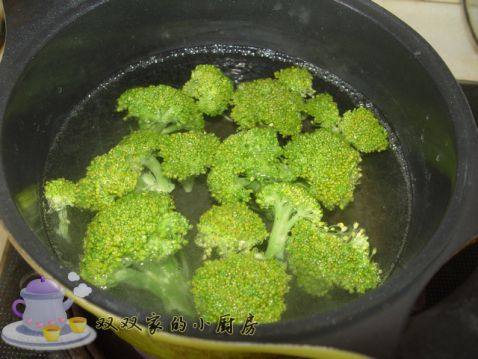 排骨腊味煲仔饭步骤8