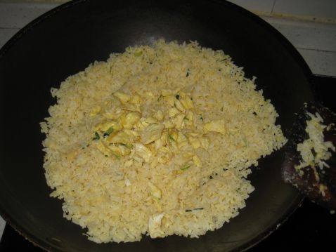 金包银之蛋炒饭步骤6