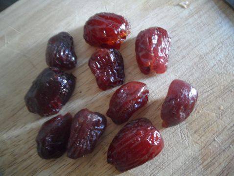 肉松果脯饭团步骤1