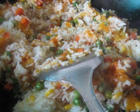 鲜虾腊味南瓜饭步骤12