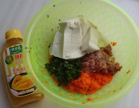 鸡肉鲜疏米饭团步骤2