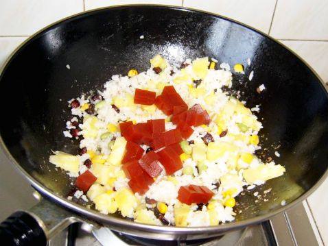 开胃菠萝饭步骤6