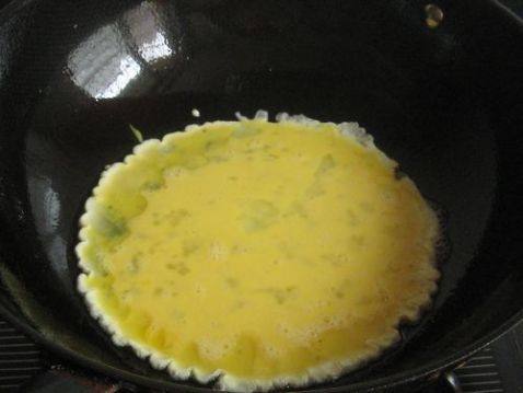 青椒酱油蛋炒饭步骤3