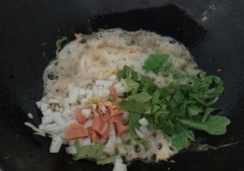 番茄酱炒饭步骤3