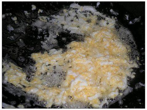 胡萝卜香肠炒饭步骤3