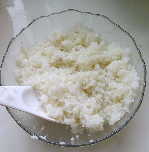 芝麻水果饭团步骤2