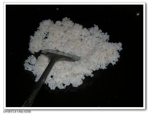 菠萝水果炒饭步骤12