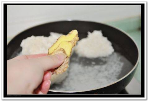 渔家泡饭步骤3