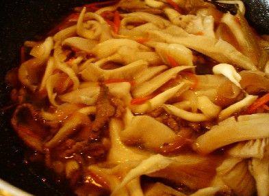 可乐鲜蘑盖饭步骤7