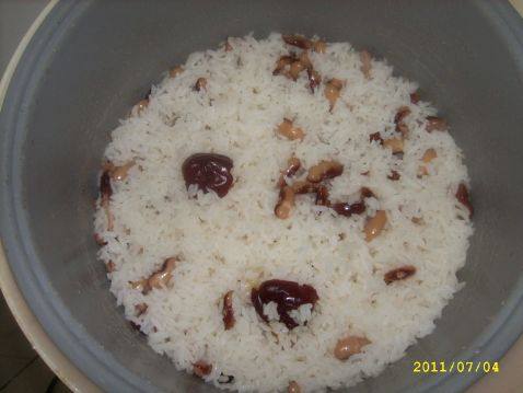 蜜枣红豆饭步骤3