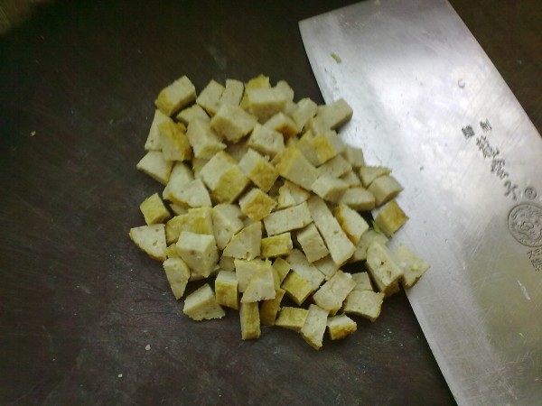 大盆饭之包菜腊肠饭步骤4
