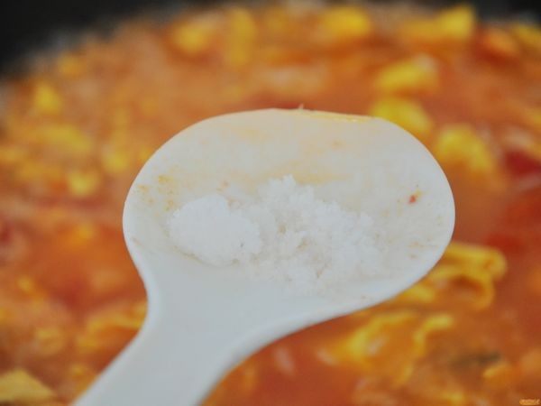 蕃茄蛋泡饭步骤7