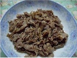 孜然牛肉炒饭步骤3