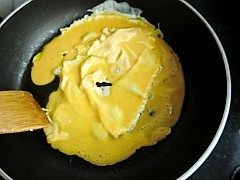 葱香蛋炒饭步骤3