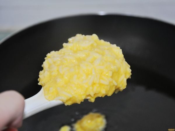XO酱炒饭步骤4