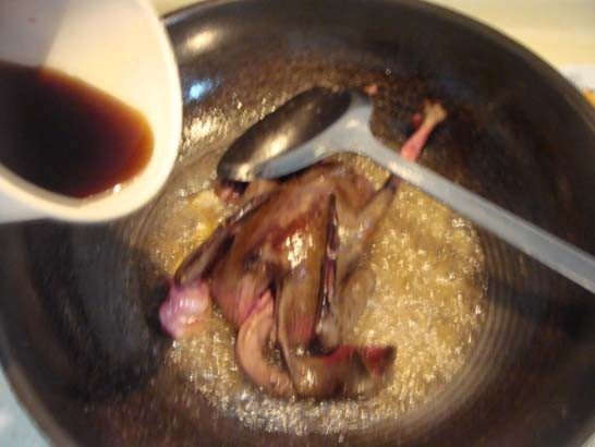 三杯乳鸽彩蔬饭步骤4