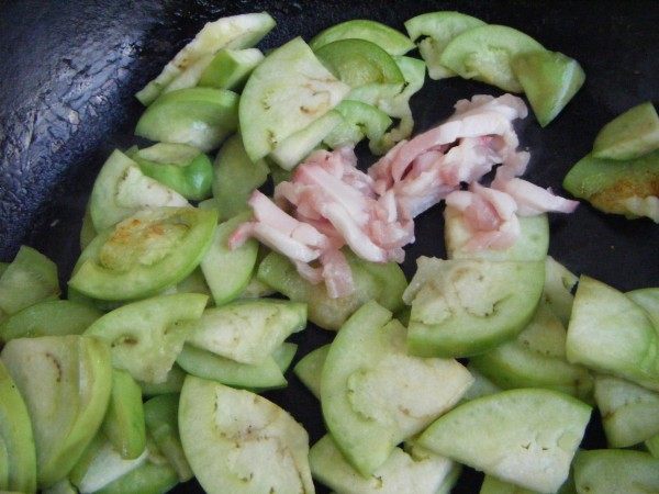 照烧茄子肉丁饭步骤2