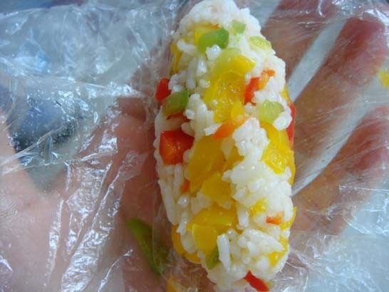 培根彩椒饭卷步骤5